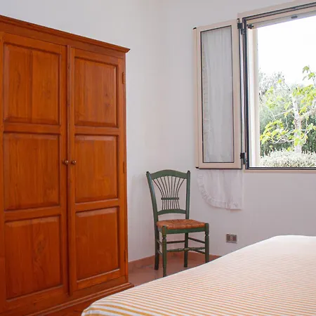 Villa Mimosa Ad A 2km Dalla Per 6 Persone