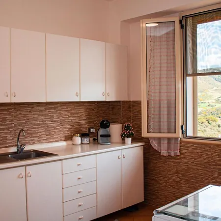 Villa Mimosa Ad A 2km Dalla Per 6 Persone Alghero